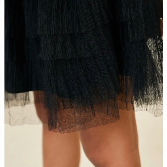 Tulle Lace Mini Skirt NWT size M!! - Picture 5 of 8
